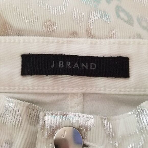 J Brand Selena Mid-Rise Crop Boot Jeans (size 31) - Picture 5 of 8